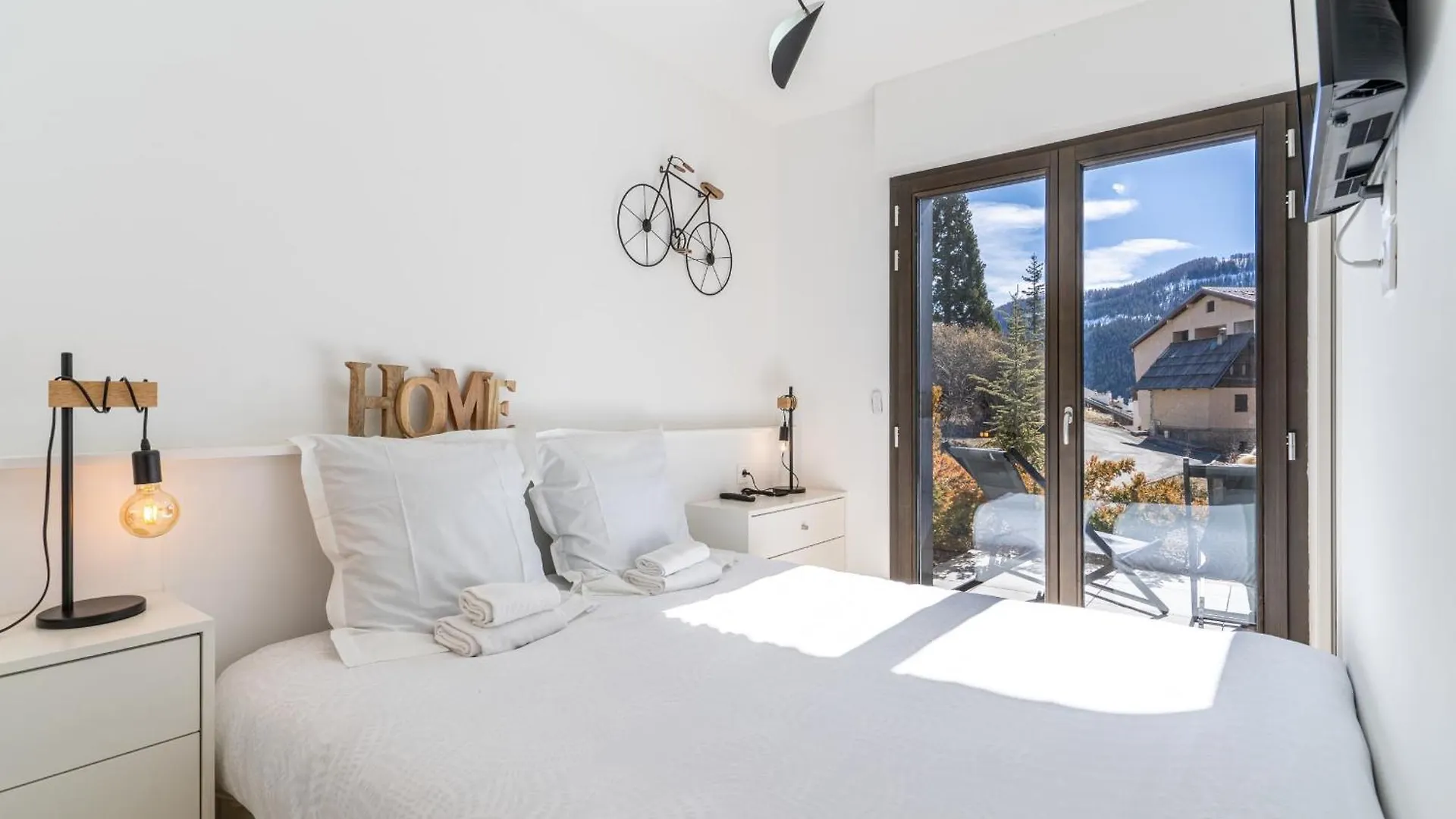Apartment Near Mont D'Auron France